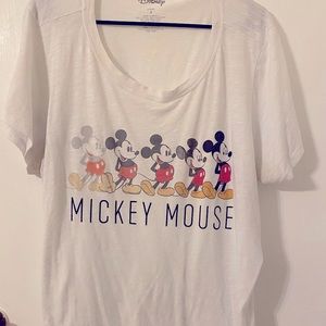 Torrid Disney Mickey Mouse casual top